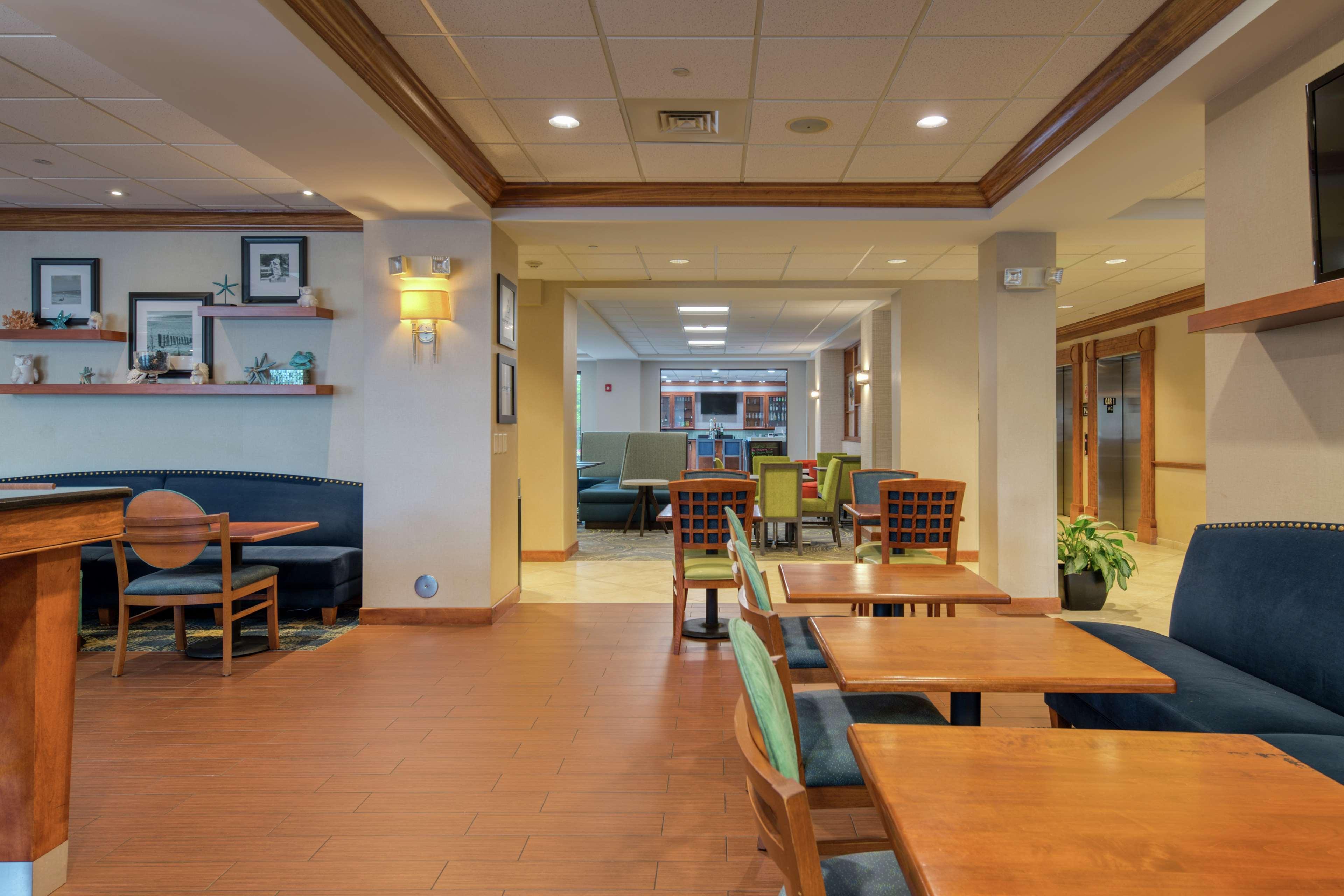 Hampton Inn Wilmington University Area Екстер'єр фото