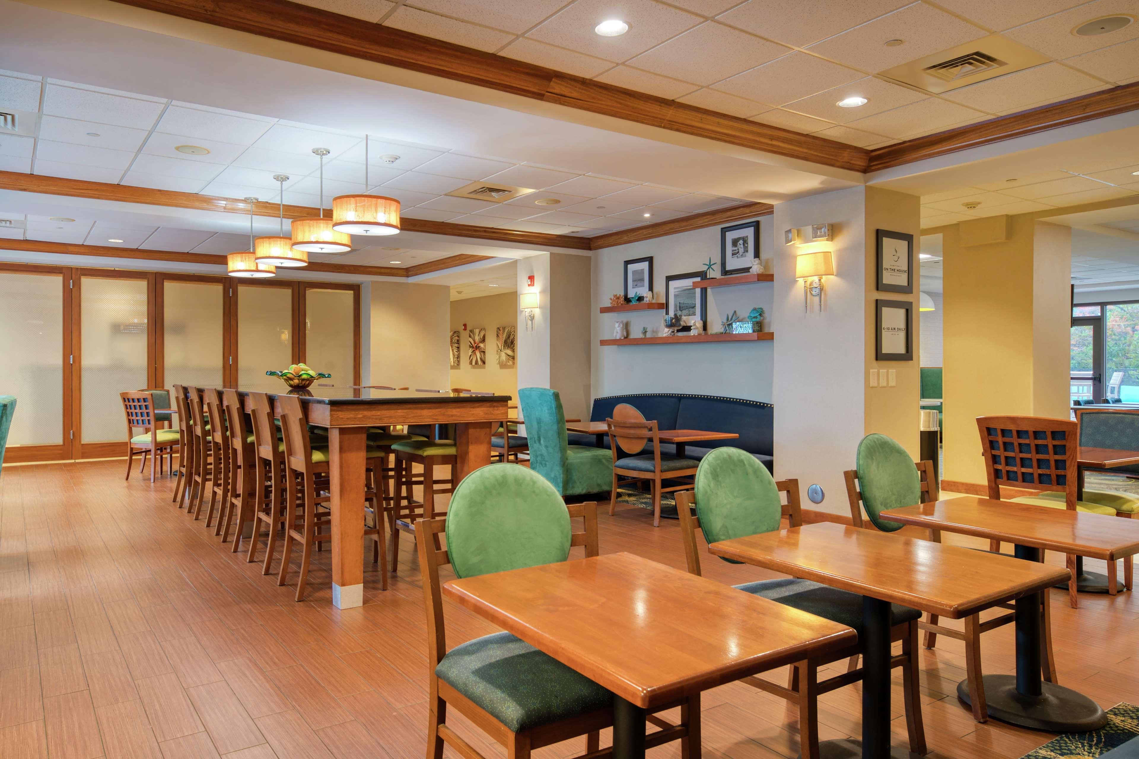 Hampton Inn Wilmington University Area Екстер'єр фото
