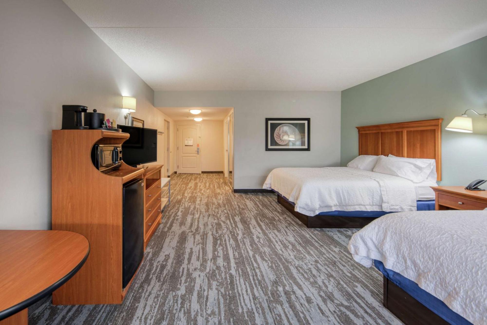 Hampton Inn Wilmington University Area Екстер'єр фото