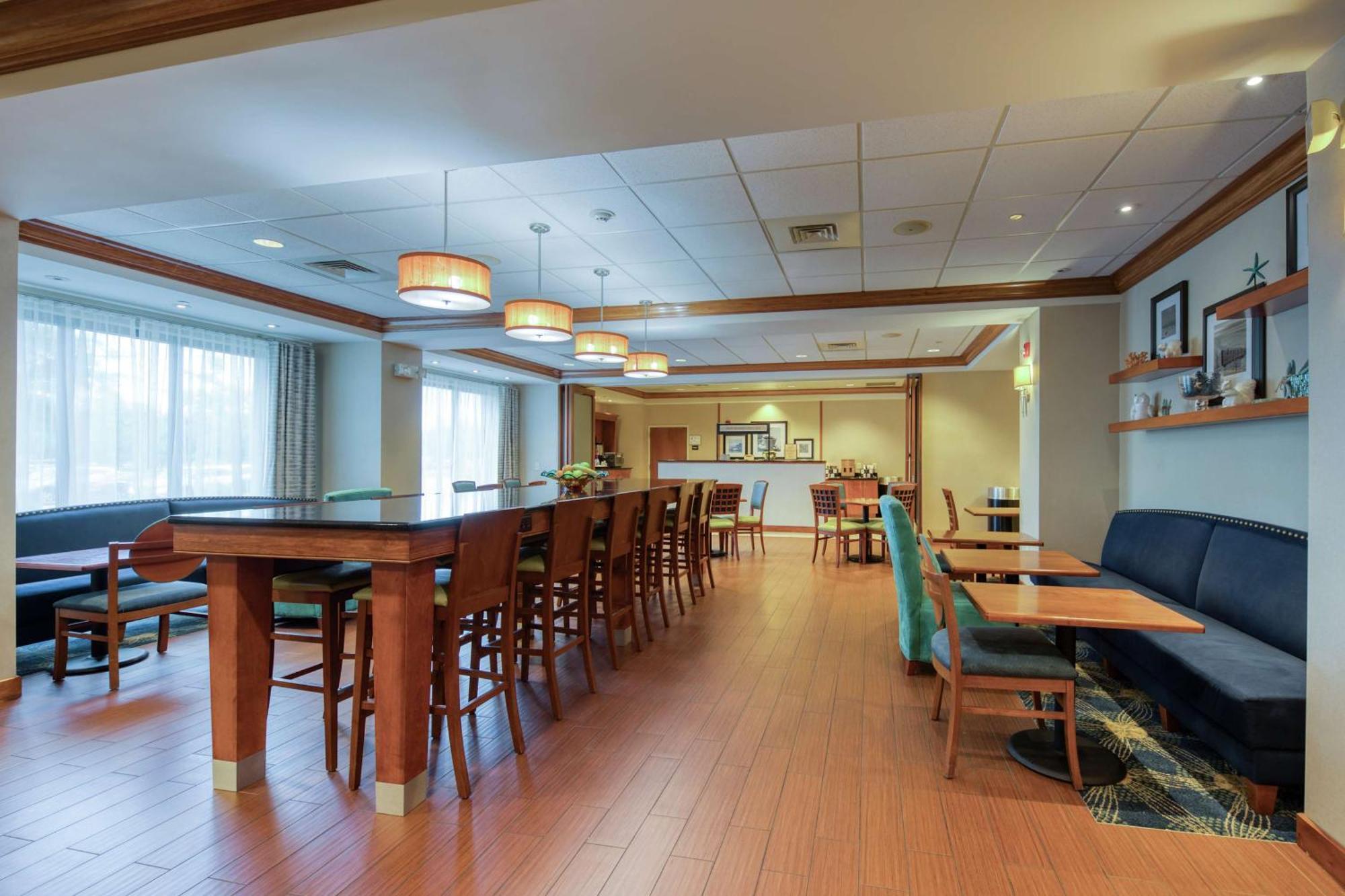 Hampton Inn Wilmington University Area Екстер'єр фото